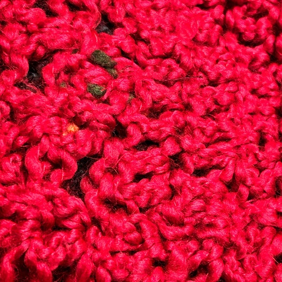 ♥️Handmade Crochet Hat Red Acrylic with Crochet Flower Appliqué - Picture 4 of 5